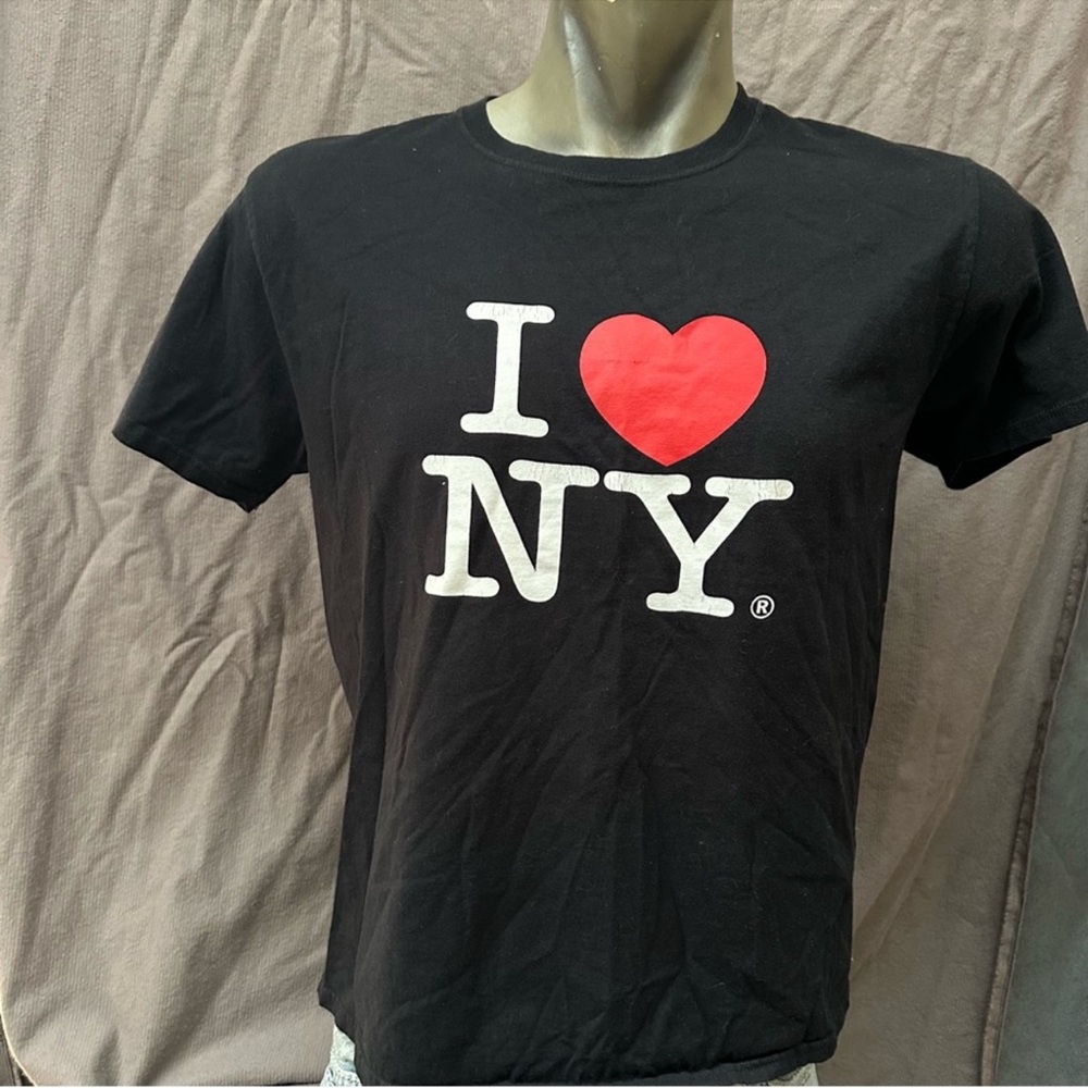 I love New York T-shirt black red heart size XL USA made